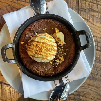 Bear & The Wren - Cookie skillet - Pizza Near Me - San Luis Obispo, California