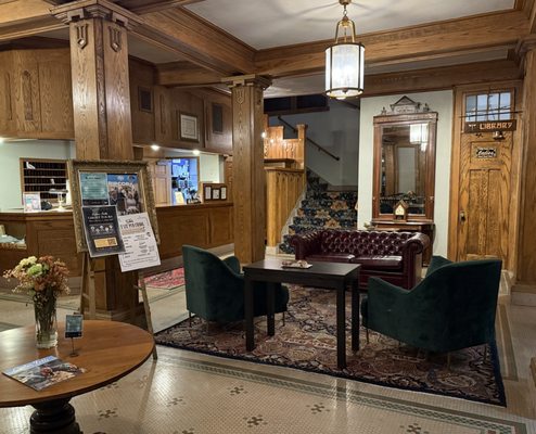 The Black Hawk Hotel by null