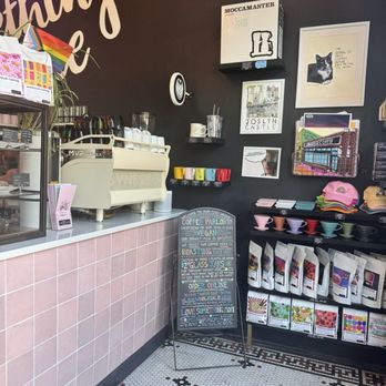 Amateur Coffee - Coffee & Tea Near Me - Omaha, Nebraska