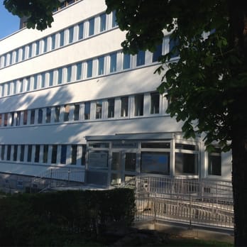 Arbeitsgericht Augsburg - Frisch renoviert. Und endlich mit barrierefreien Zugang von der Straße aus. - Courthouses Near Me - Augsburg, BY