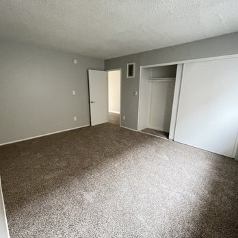 Chateau Devonshire - Apartments Near Me - Granada Hills, California Chateau Devonshire - Apartments Near Me - Granada Hills, California