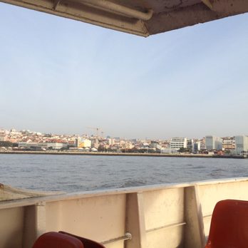 Terminal Fluvial do Cais do Sodré - Transportation Near Me - Lisbon, 11