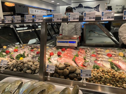 H Mart Northern 144 by null