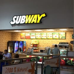Terminal C del Aeropuerto Internacional de Monterrey - Restaurantes