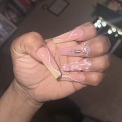 Tina's Nail Spa - Love them