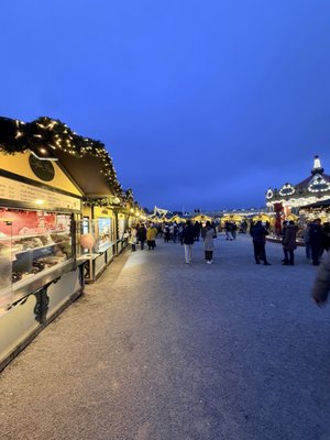 Schönbrunn Palace by null