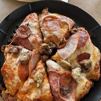 EDDIE'S PIZZA CAFE - Updated January 2026 - 77 Photos & 152