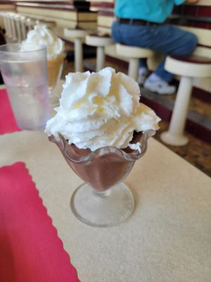 Cutchogue Diner by null