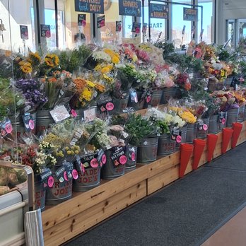 Trader Joe's - Beautiful array of flowers - Grocery Near Me - Crestview Hills, Kentucky Trader Joe's - Beautiful array of flowers - Grocery Near Me - Crestview Hills, Kentucky