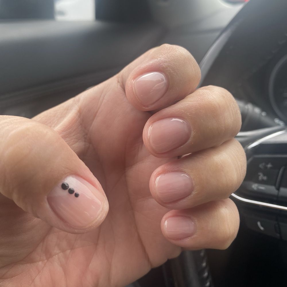 Nailsneedlove Studio II - Clear Gel Manicure with Nail Design - Nail Salons Near Me - Long Beach, California Nailsneedlove Studio II - Clear Gel Manicure with Nail Design - Nail Salons Near Me - Long Beach, California