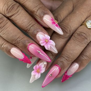 M Nails Studio - Pretty and pink flower power... - Nail Salons Near Me - Hollywood, California