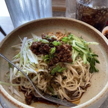 Yum Long - Dan Dan Noodles W/ Minced Pork - Chinese Near Me - Monterey Park, California