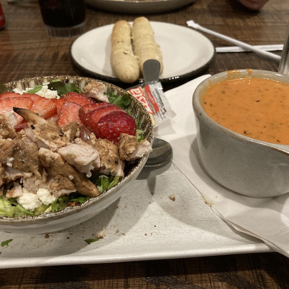 East Main Kitchen - Specialty salad with strawberries and grilled chicken - American Near Me - Baltic, Ohio East Main Kitchen - Specialty salad with strawberries and grilled chicken - American Near Me - Baltic, Ohio