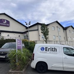 Premier Travel Inn - Building 2