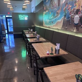 Kin Dee Thai - Seating - Thai Near Me - Tucson, Arizona