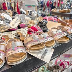 Just Between Friends Vacaville - Merchandise from our Spring 2025 Sale