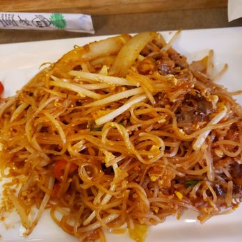 Thai Noodle Bar - Pad thai with beef - Thai Near Me - Quincy, Massachusetts Thai Noodle Bar - Pad thai with beef - Thai Near Me - Quincy, Massachusetts