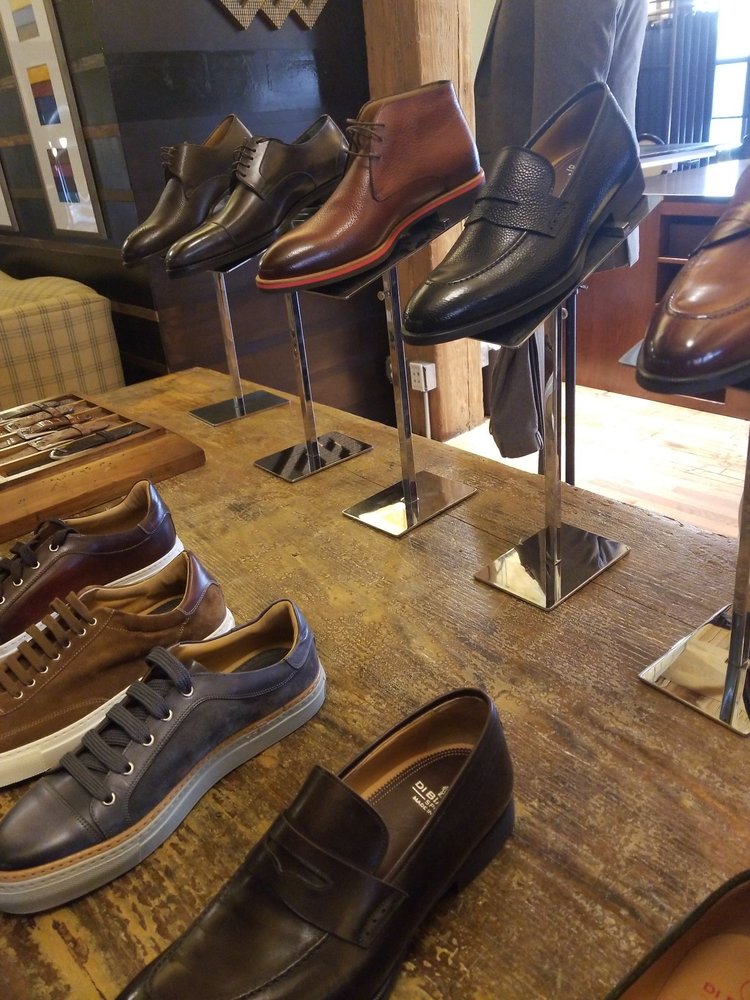 TRUNK CLUB TEMP. CLOSED 37 Photos & 217 Reviews 325 W Ohio St, Chicago, IL Yelp