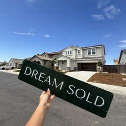Christina Changco - Dream Real Estate Group - Another family is in their dream home!