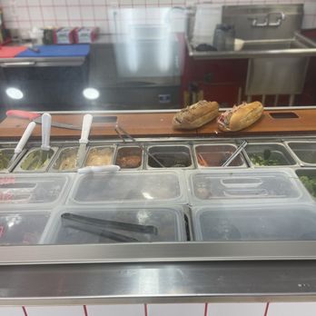 Banh Mi Mi - Clean sandwich making station - Juice Bars & Smoothies Near Me - Sacramento, California