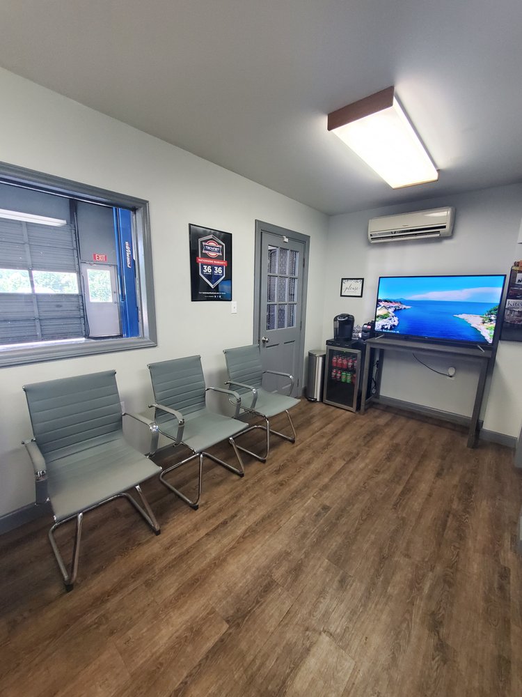 COUNTY LINE AUTO SERVICE Updated June 2024 19 Reviews 500 US 1 Hwy, Youngsville, North