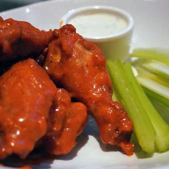 Yard House - Traditional Buffalo Wings - Bars Near Me - San Antonio, Texas Yard House - Traditional Buffalo Wings - Bars Near Me - San Antonio, Texas