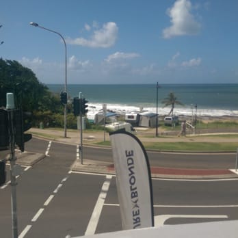 One Up Bar & Bistro - Restaurants Near Me - Mooloolaba, QLD One Up Bar & Bistro - Restaurants Near Me - Mooloolaba, QLD
