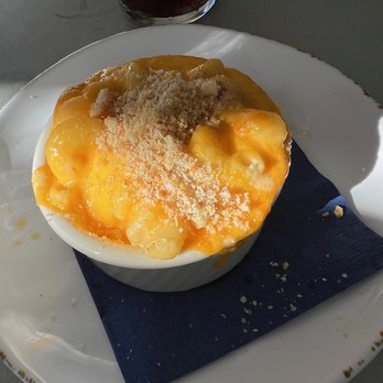 Maple Street Eatery - Mac N Cheese - Bars Near Me - Livermore, California