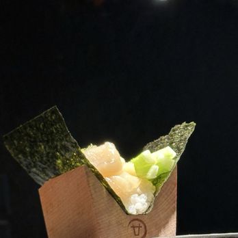 Chubby Nori - Scallop hand roll - Bars Near Me - Philadelphia, Pennsylvania