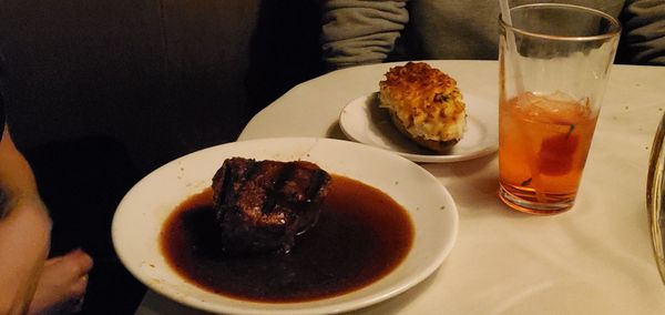 Tom's Steak House by null