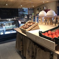 Marché et Bistro Fermiers aux Petits Oignons - Intérieur
