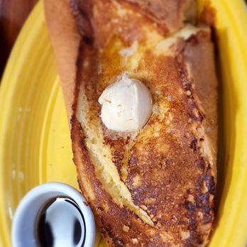 Tower Cafe - Yummers - Breakfast & Brunch Near Me - Sacramento, California
