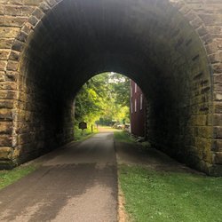Howard Hilton - Howard Arch, right next to Howard Hilton.  Turn R on 36 toward MV, make next left on a little side street, 45 degree angle.  Worth the trip!