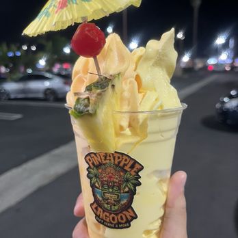 Pineapple Lagoon - Ice Cream & Frozen Yogurt Near Me - Garden Grove, California