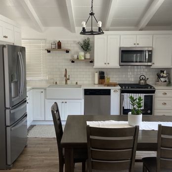 MTD Kitchen - Kitchen - Cabinetry Near Me - North Hollywood, California