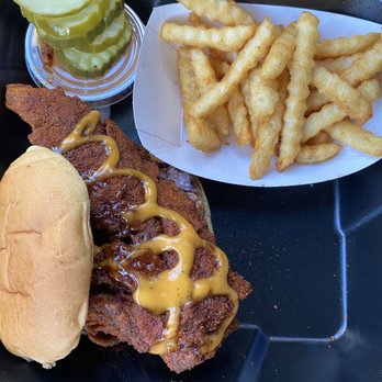 Dave's Hot Chicken - Dave's #4 1 Slider with Fries - Chicken Shop Near Me - Clackamas, Oregon Dave's Hot Chicken - Dave's #4 1 Slider with Fries - Chicken Shop Near Me - Clackamas, Oregon