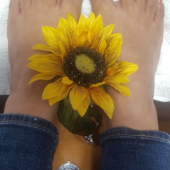 Creative Nails & Spa - Copper color with deluxe spa pedicure by Linda - Nail Salons Near Me - West Covina, California Creative Nails & Spa - Copper color with deluxe spa pedicure by Linda - Nail Salons Near Me - West Covina, California