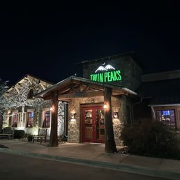 TWIN PEAKS - Updated January 2026 - 299 Photos & 184 Reviews - 14805 W
