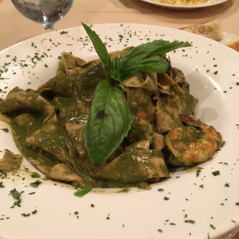 Magna Restaurant - Italian Near Me - Flushing, New York