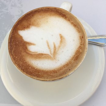 Wellies - Cappuccino with almond milk - Spanish Near Me - Calvià, PM
