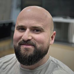 ROWDY Barbershop - Beard trim by Yan