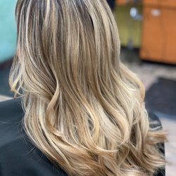 Newen's Beauty Salon - Highlights