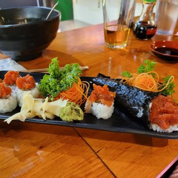 Konnichiwa - Beaver roll and spicy tuna hand roll - Sushi Bars Near Me - Lexington, South Carolina Konnichiwa - Beaver roll and spicy tuna hand roll - Sushi Bars Near Me - Lexington, South Carolina
