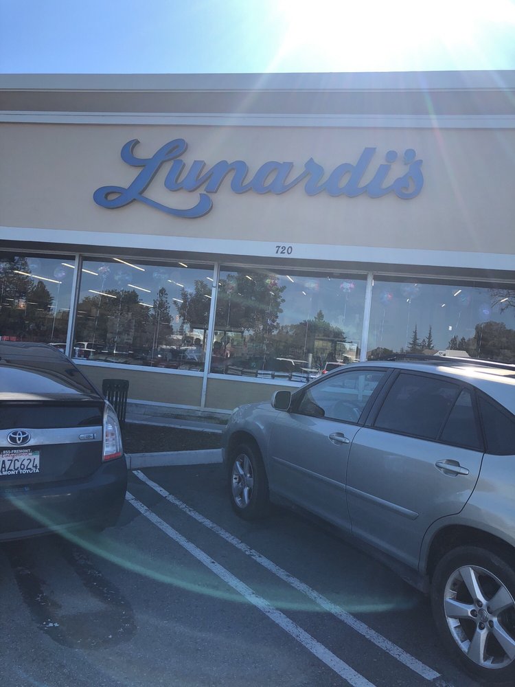 Lunardi S Supermarkets 79 Photos 124 Reviews Grocery 720 Blossom Hill Rd Los Gatos Ca Phone Number Yelp