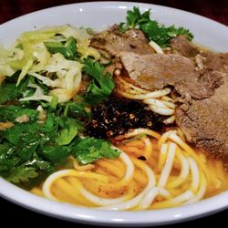 Quickly Bubble Tea - Authentic Huaxi Style beef broth, rice noodles, flavored beef, chili oil, cabbage,cilantro,and green onions. Washy Beef Noodle, 田记花溪牛肉粉