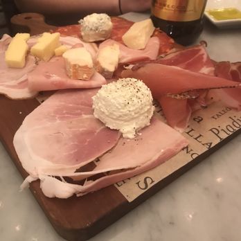 Eataly Boston - Pizza Near Me - Boston, Massachusetts