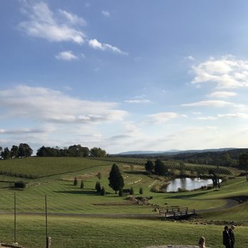 Stone Tower Winery - Wineries Near Me - Leesburg, Virginia Stone Tower Winery - Wineries Near Me - Leesburg, Virginia
