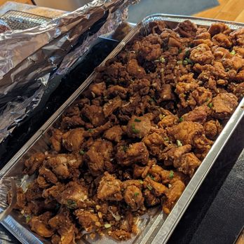 Grinds 2 Da Max Russell - Full pan garlic chicken. (The missing spot is what I ate on the drive home! I couldn't resist!) $86 - Hawaiian Near Me - Las Vegas, Nevada