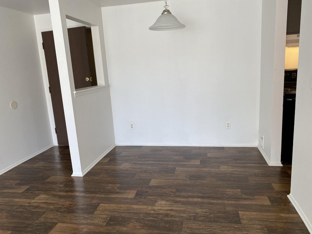 WILLOW CREEK APARTMENTS Updated June 2024 85 Photos 15425 Wormer