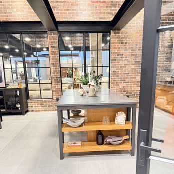 Living Spaces - Furniture Stores Near Me - Buford, Georgia Living Spaces - Furniture Stores Near Me - Buford, Georgia